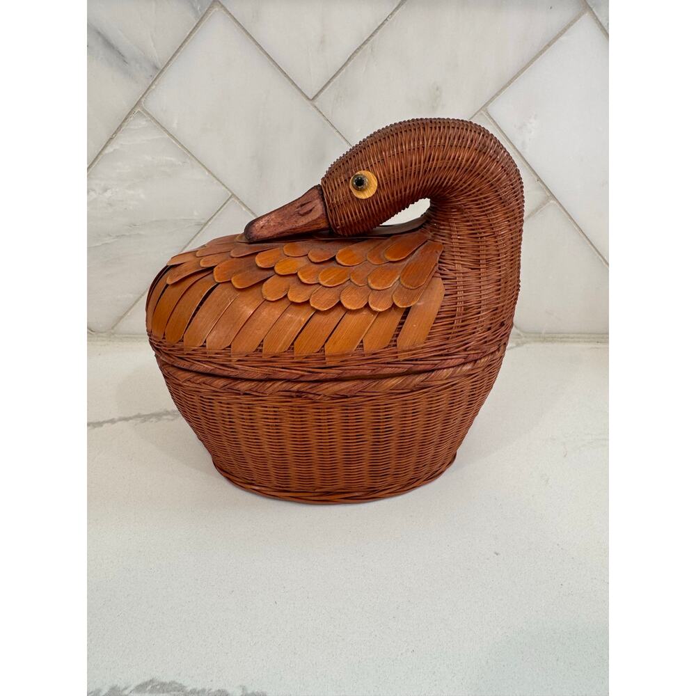 Vintage Wicker Duck Basket Box